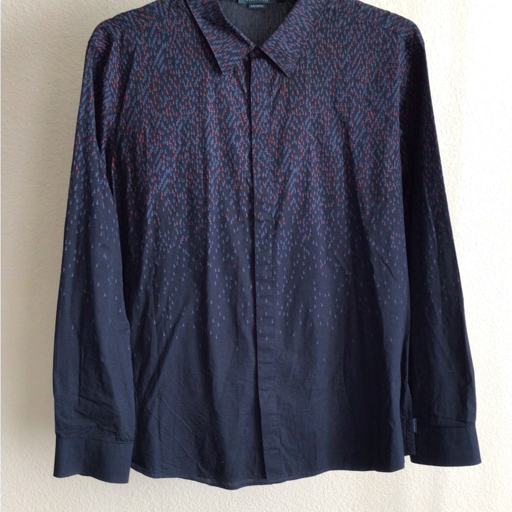 M011 Perry Ellis Navy and Red Patterned Shirt